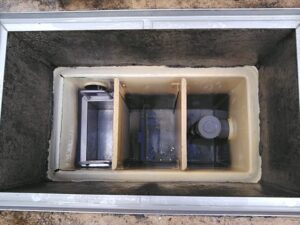 ｸﾞﾘｽﾄﾗｯﾌﾟ清掃02＿株式会社ビルカン